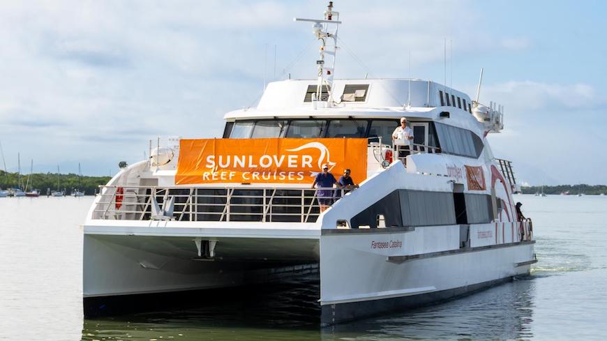 Sunlover Cruise for reef, Queensland, Australia